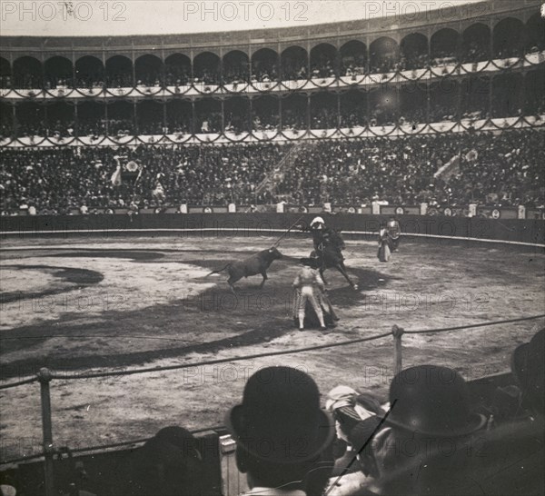 CORRIDA GOYESCA EN VALLADOLID-HACIA 1925