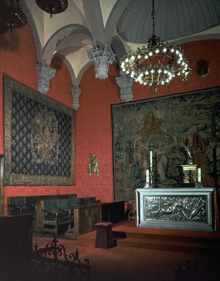 SAFONT MARCOS
CAPILLA DE SAN JORGE - 1434 - TAPICES FLAMENCOS DEL S XVI - ALTAR DEL S XX SEGUN EL DEL S XV
BARCELONA, PALACIO GENERALITAT
BARCELONA