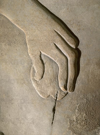SARCOFAGO ANTROPOIDE MASCULINO FENICIO - S V AC-PROCEDENTE DE PUNTA DE VACA-DET DE LA MANO
CADIZ, MUSEO ARQUEOLOGICO Y BB ARTES
CADIZ
This image is not downloadable. Contact us for the high res.
