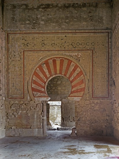 CASA REAL-SALON RICO-PUERTA ACCEPSO A LOS BAÑOS
PROVINCIA, MEDINA AZAHARA
CORDOBA