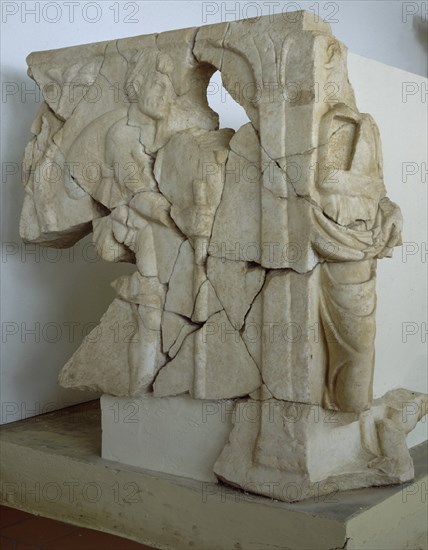 MUSEO-SARCOFAGO ROMANO S III
PROVINCIA, MEDINA AZAHARA
CORDOBA