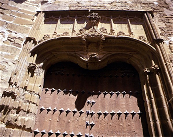 EXTERIOR-FACHADA SUR PUERTA GOTICA FIN SG XV DEL PERDON
BAEZA, CATEDRAL
JAEN