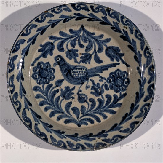 PLATO DE FAJALANZA-AZUL
GRANADA, CASA DE LOS TIROS
GRANADA
This image is not downloadable. Contact us for the high res.