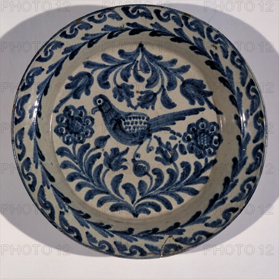 PLATO DE FAJALANZA-AZUL
GRANADA, CASA DE LOS TIROS
GRANADA

This image is not downloadable. Contact us for the high res.