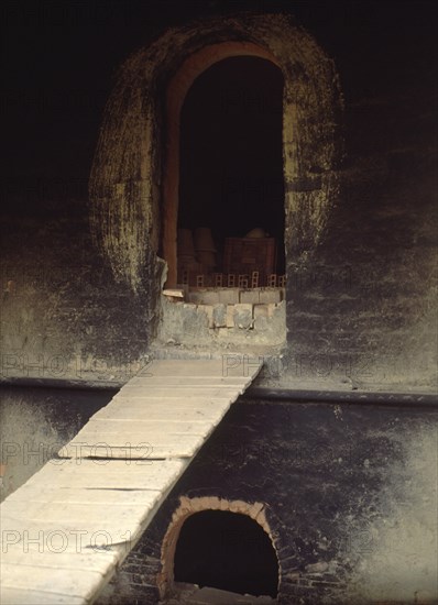 ALFARERIA - HORNO ARABE DE CERAMICA-BOCA
GUADIX, EXTERIOR
GRANADA