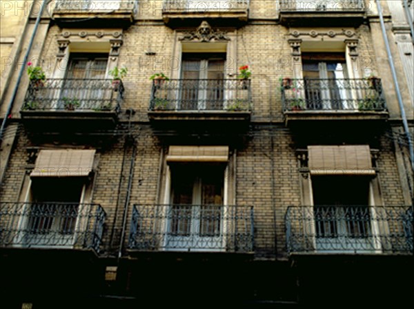 CALLE MAYOR 58- FACHADA DE LA CASA Y BALCONES
PAMPLONA, EXTERIOR
NAVARRA