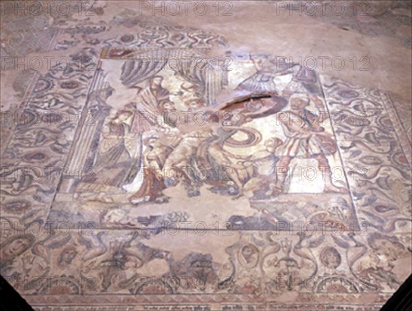 MOSAICO DE AQUILES-ROMANO
OLMEDA, VILLA ROMANA
PALENCIA
