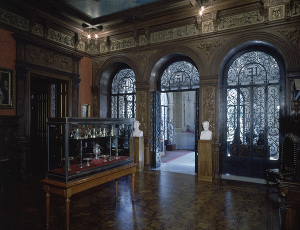 INTERIOR-SALA CON MIRADOR
MADRID, MUSEO LAZARO GALDIANO-INTERIOR
MADRID