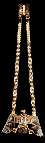 TESORO TUTANKAMON-COLLAR CON COLGANTE DE BUITRE
CAIRO, MUSEO EGIPCIO
EGIPTO

This image is not downloadable. Contact us for the high res.