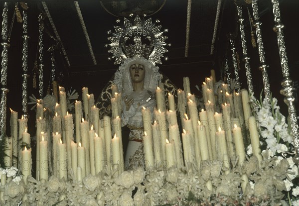 SEMANA SANTA-PROCESION-PASO DE LA VIRGEN DOLOROSA-DETAL
GRANADA, EXTERIOR
GRANADA

This image is not downloadable. Contact us for the high res.