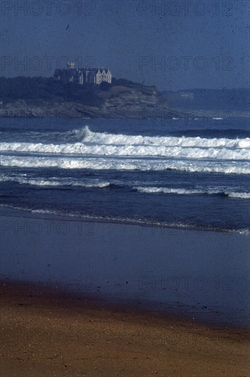 PLAYA DE LOS PELIGROS Y PALACIO DE LA MAGDALENA-UNIVERSIDAD
SANTANDER, EXTERIOR
CANTABRIA
This image is not downloadable. Contact us for the high res.