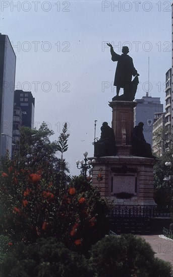 CORDIER CARLOS
PASEO DE LA REFORMA-MONUMENTO A CRISTOBAL COLON-S XIX
MEXICO DF, EXTERIOR
MEXICO