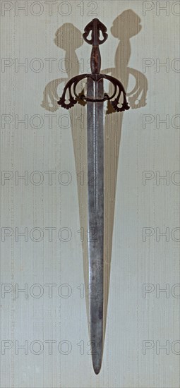LA ESPADA TIZONA DEL CID CAMPEADOR
MADRID, MUSEO DEL EJERCITO
MADRID