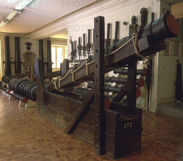 CAÑON S XVI-BOMBARDA DE 1518-PROCEDE CASTILLO CASARRUBIAS
MADRID, MUSEO DEL EJERCITO
MADRID