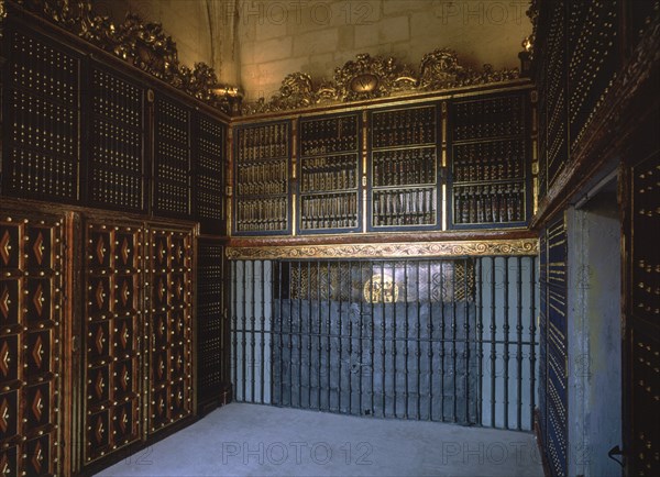 SALA Y ARMARIO DE INCUNABLES Y RAROS
SALAMANCA, UNIVERSIDAD BIBLIOTECA
SALAMANCA