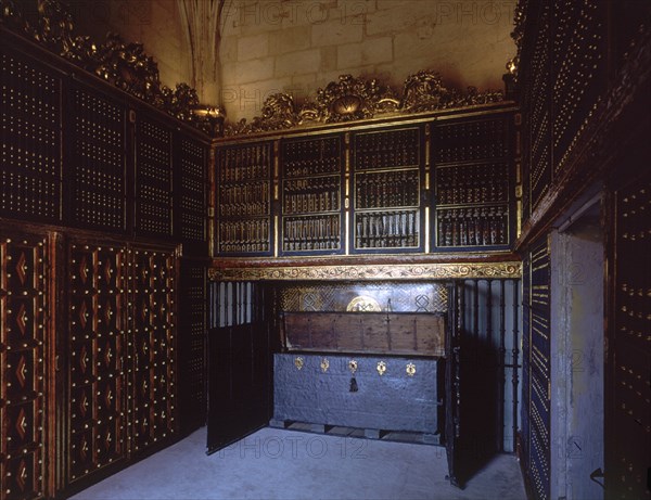 SALA DE INCUNABLES CON EL ARCA DE LOS CAUDALES UNIVERSITARIO
SALAMANCA, UNIVERSIDAD BIBLIOTECA
SALAMANCA