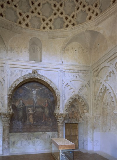 SALON DORADO-CRUCIFIXION S XIV Y ARCOS DE HERRADURA-MUDEJAR
TORDESILLAS, MONASTERIO STA CLARA
VALLADOLID