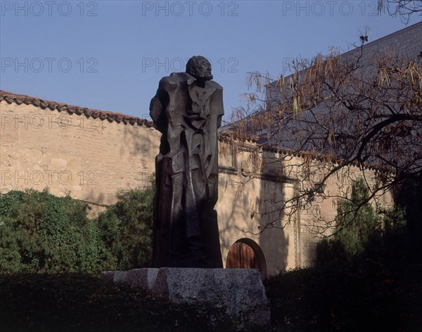 SERRANO PABLO 1910/85
ESCULTURA DE MIGUEL DE UNAMUNO -
SALAMANCA, EXTERIOR
SALAMANCA