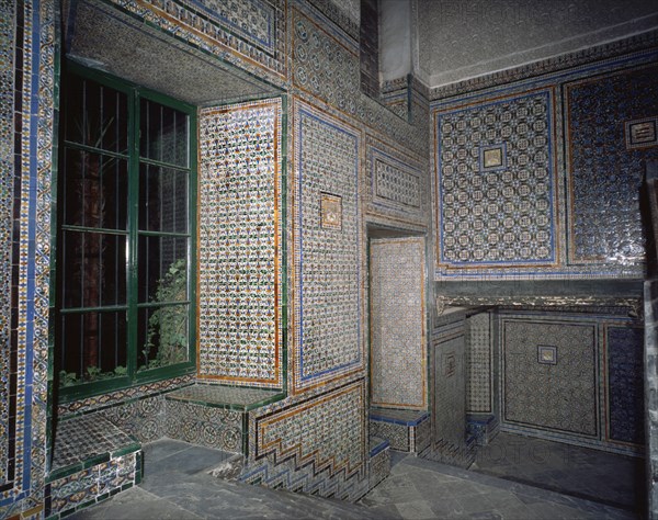 ESCALERA CON ZOCALOS DE AZULEJOS-S XVI-ARQUITECTURA RENACENTISTA-DECORACION MUDEJAR
SEVILLA, PALACIO PILATOS
SEVILLA