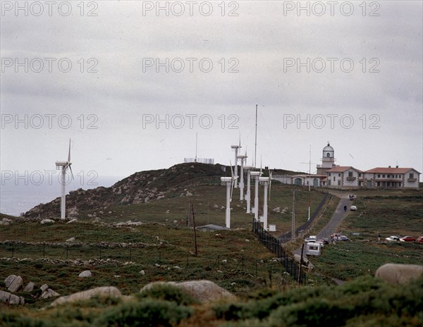 CENTRAL EOLICA Y FARO AL FONDO
ESTACA DE BARES, EXTERIOR
LUGO

This image is not downloadable. Contact us for the high res.