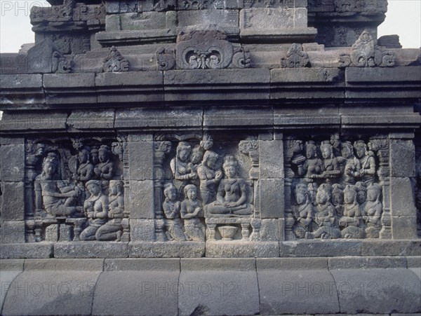 TEMPLO-DET PANEL CON ESCENAS COTIDIANAS-GENTES ADORAN DIVINIDADES
JAVA, TEMPLOS DE PRAMBANAN
INDONESIA
This image is not downloadable. Contact us for the high res.