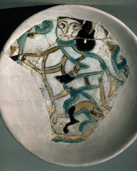 PLATO-FRAGMENTO DE CUERDA SECA CON DECORACION FIGURADA-PROCEDE ALCAZABA-S XII
MALAGA, MUSEO ARQUEOLOGICO
MALAGA
This image is not downloadable. Contact us for the high res.