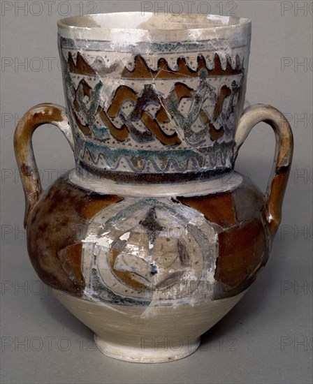 JARRA DE CUERDA SECA PARCIAL-PROCEDE ALCAZABA DE MALAGA-S XII-XIII-AL-ANDALUS
MALAGA, MUSEO ARQUEOLOGICO
MALAGA