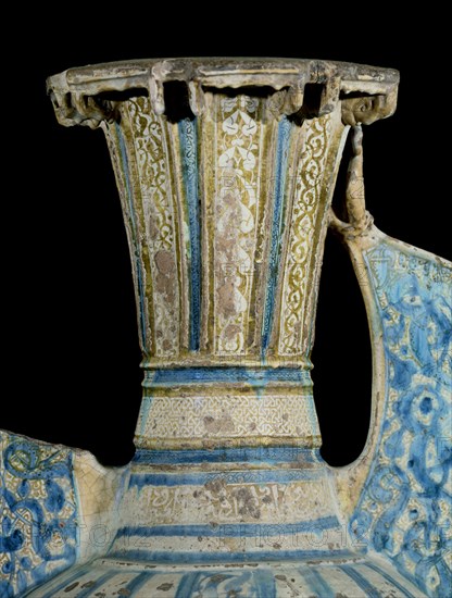 VASO DE HORNOS-DETALLE DEL CUELLO O GOLLETE-S XV-CERAMICA NAZARI
MADRID, MUSEO ARQUEOLOGICO NACIONAL
MADRID