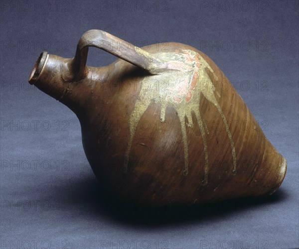 CANTARO DE CUELLO ALTO Y GRAN ASA CON VIDRIADO A MODO DE MANCHA EN LA UNION
UGIJAR, COLECCION PARTICULAR
GRANADA