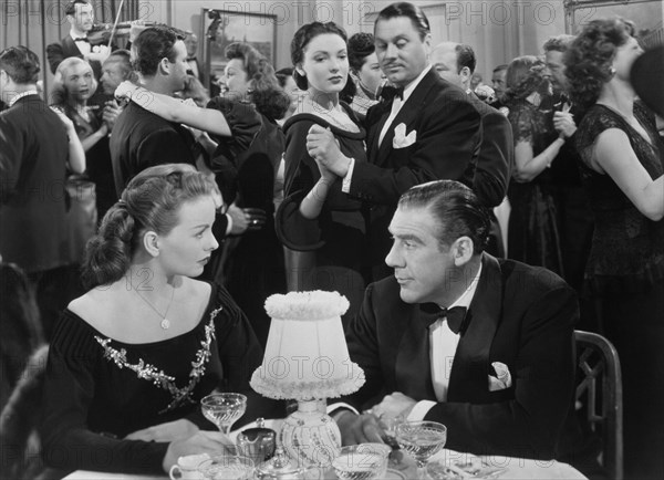 ESCENA"CARTA A TRES ESPOSAS"POR JEANNE CRAIN,LINDA DARNELL,ANN SOTHERN-20TH C