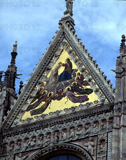 EXTERIOR-DET FACHADA:MOSAICO"CORONACION DE LA VIRGEN"S XIX
SIENA, CATEDRAL
ITALIA

This image is not downloadable. Contact us for the high res.