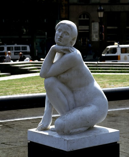 CLARA JOSEP 1878/1958
PLAZA DE CATALUÑA-DET ESCULTURA
BARCELONA, EXTERIOR
BARCELONA
This image is not downloadable. Contact us for the high res.