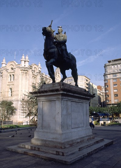 MONUMENTO AL GENERAL FRANCISCO FRANCO
SANTANDER, EXTERIOR
CANTABRIA

This image is not downloadable. Contact us for the high res.