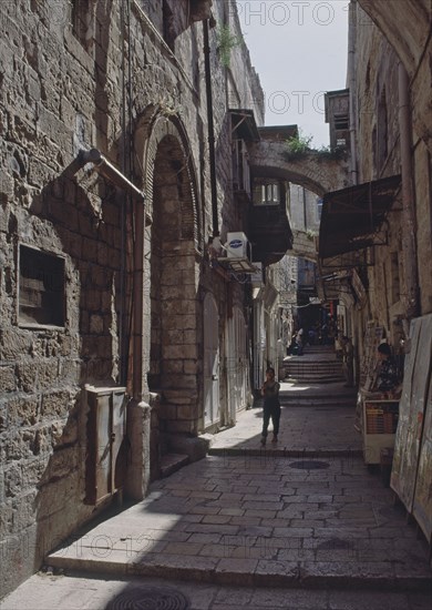 CALLE ESTRECHA EN LA PARTE ANTIGUA-CAMINO DE LA CRUCIFIXION
JERUSALEN, VIA DOLOROSA
ISRAEL

This image is not downloadable. Contact us for the high res.