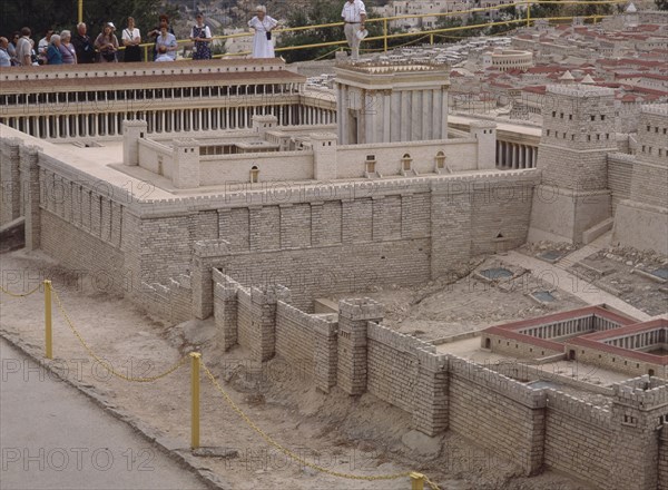 TEMPLO DE HERODES Y PATIO PORTICADO
JERUSALEN, MAQUETA DE JERUSALEN
ISRAEL