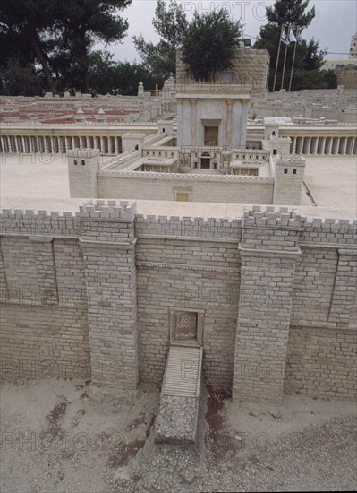 MURALLA CON PUERTA DE ACCESO Y TEMPLO DE HERODES
JERUSALEN, MAQUETA DE JERUSALEN
ISRAEL

This image is not downloadable. Contact us for the high res.