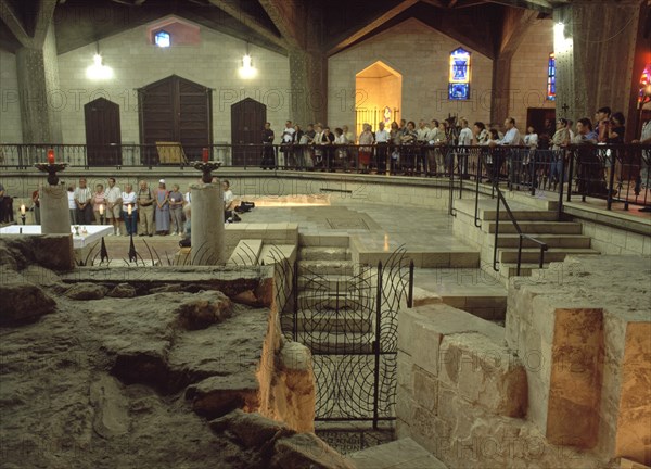 INTERIOR-IGLESIA Y CASA DE MARIA-AQUI SE PRODUJO LA ANUNCIACION DEL ANGEL
NAZARET, BASILICA DE LA ANUNCIACION
ISRAEL