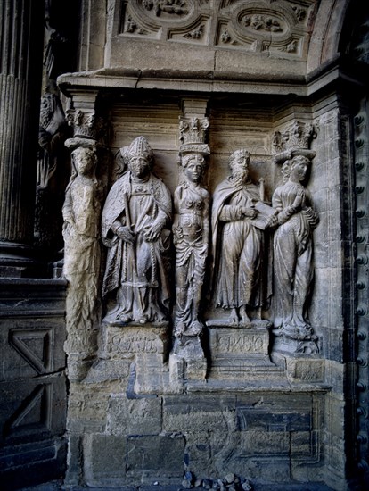 EXTERIOR- DET PORTADA PRINCIPAL-ESCULTURAS:CARIATIDES JUNTO A SAN PEDRO Y PAPA
TARAZONA, CATEDRAL NTRA SRA DE LA HUERTA
ZARAGOZA