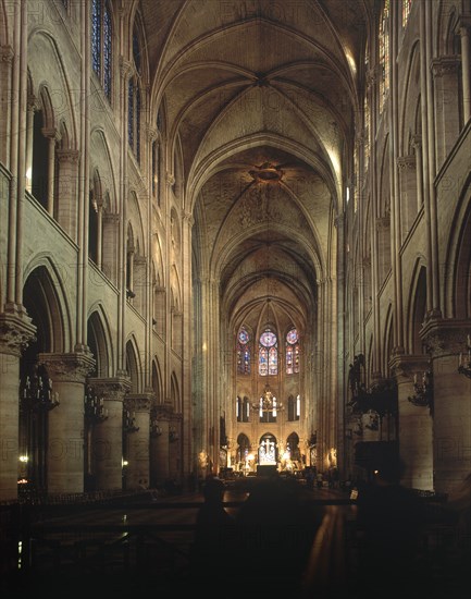 INTERIOR-NAVE CENTRAL-37 M DE ALTURA-GOTICO
CHARTRES, CATEDRAL
FRANCIA
This image is not downloadable. Contact us for the high res.