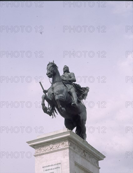 Tacca, Detail of the sculpture of Philip IV