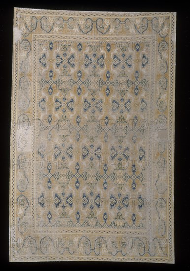 ALFOMBRA DE CAMPO-TIPO LOTTO O DE IMITACION A LAS DE ASIA- 1ª MITAD DEL S XVII
MADRID, MUSEO DE ARTES DECORATIVAS
MADRID
This image is not downloadable. Contact us for the high res.