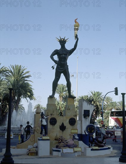 FALLA - CARICATURA DE LA ESTATUA DE LA LIBERTAD
ALICANTE, FIESTAS DE SAN JUAN
ALICANTE
This image is not downloadable. Contact us for the high res.