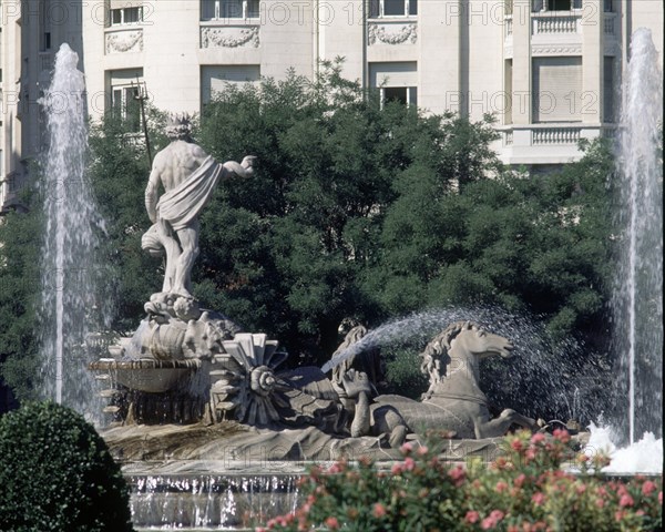 MENA JUAN PASCUAL DE 1707/1784
DETALLE DE LA FUENTE DE NEPTUNO - 1780-84
MADRID, PLAZA DE CANOVAS DEL CASTILLO
MADRID