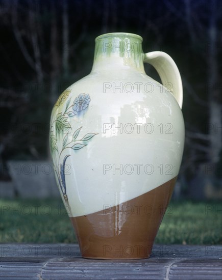 CANTARO ESMALTADO CON DECORACION VEGETAL - S XX - ARTE POPULAR
SALVATIERRA BARROS, COLECCION PARTICULAR
BADAJOZ

This image is not downloadable. Contact us for the high res.