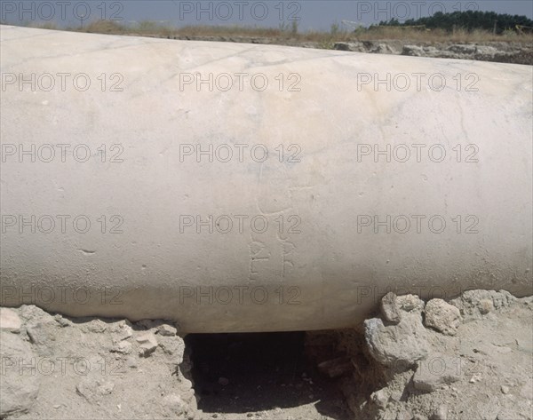 DETALLE DE UNA COLUMNA DE MARMOL - RESTOS ARQUEOLOGICOS DE LA BASILICA - S IV
CARRANQUE, VILLA ROMANA
TOLEDO