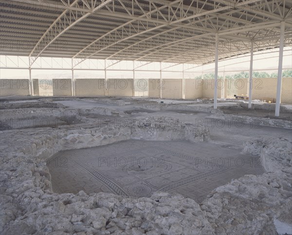YACIMIENTO ARQUEOLOGICO - MOSAICOS ROMANOS DE LA VILLA DE MATERNO CINEGIO - S IV
CARRANQUE, VILLA ROMANA
TOLEDO