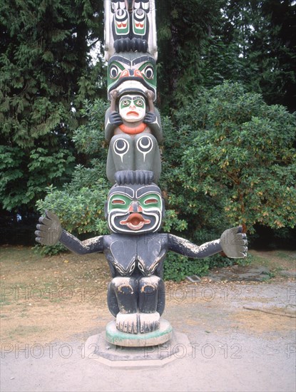 TOTEM
VANCOUVER, STANLEY PARK
CANADA