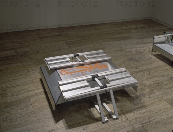 MORA PEDRO 1961-
SINGULAR HOUSING III - 2000 - 96x117x29 cm - ALUMINIO DIBOND Y SERIGRAFIA
MADRID, GALERIA SOLEDAD LORENZO
MADRID
This image is not downloadable. Contact us for the high res.