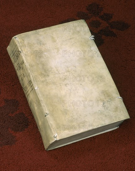 LIBRO DE LOS FUEROS DEL REINO DE NAVARRA HASTA SU UNION CON CASTILLA-RECOPILACION HASTA 1685
MADRID, SENADO-BIBLIOTECA
MADRID