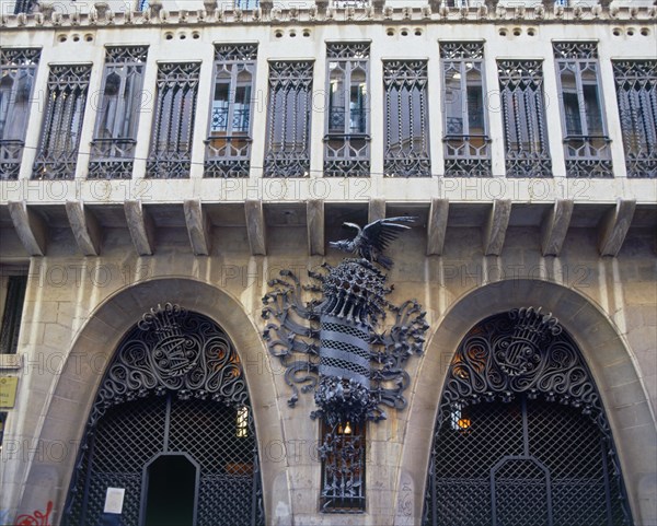 Gaudi, Palais Güell à Bracelone